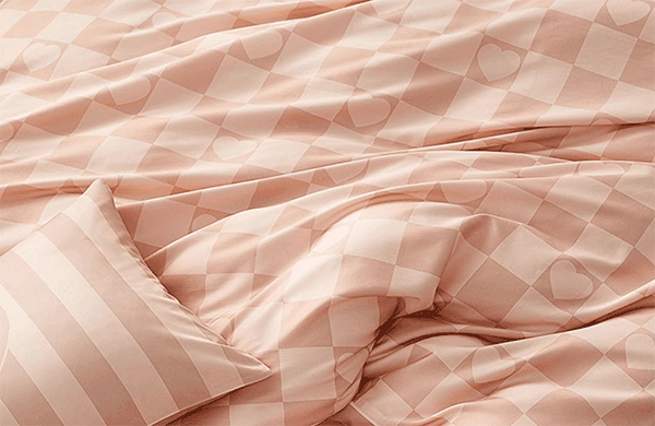 结婚床上用品四件套哪个牌子好推荐？结婚床上用品四件套大概多少钱合适？